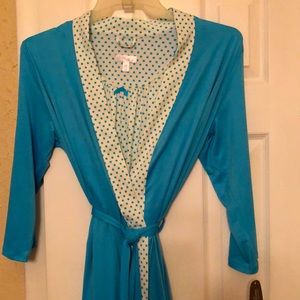 Gown & robe womens new size S4-6 polyester spandex